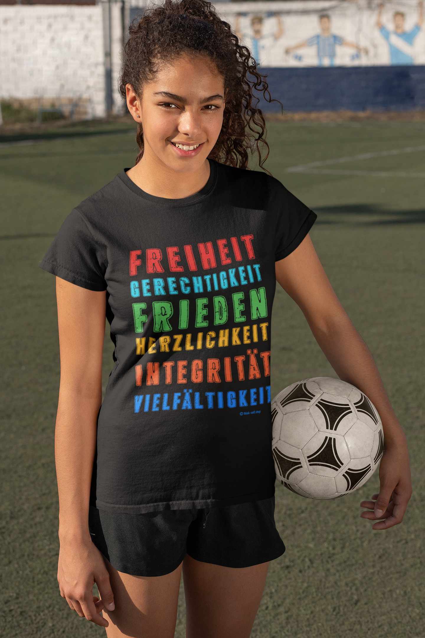 FREIHEIT Frontside - Ein T-Shirt, das überzeugt – in Qualität und Tragekomfort.